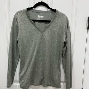 Nike Women’s Dri Fit Long sleeve top